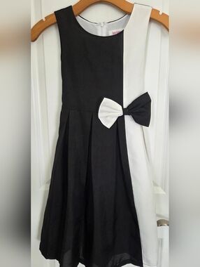 Two-Tone Black & White Bow-Accent Kids Formal Dress